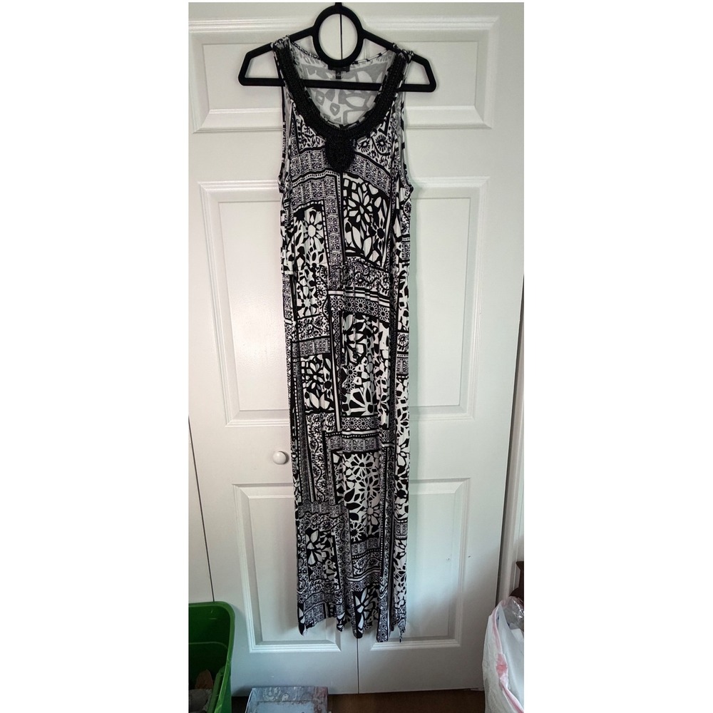 Spense Womens Black White Beaded Neckline Geometric Floral Maxi Dress Sz M NWOT